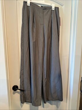 Elegant Gray Trouser pants   with Pleated Waist
